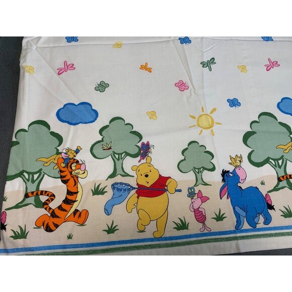 Disney Winnie the Pooh & Friends Kids Fabric Vintage 1 yard x 46" wide - Picture 2 of 9
